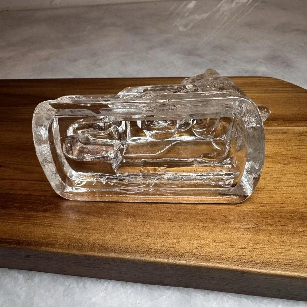 Vintage Clear Pressed Glass Bunny Rabbit Figurine Pushing Cart Wheelbarrow
